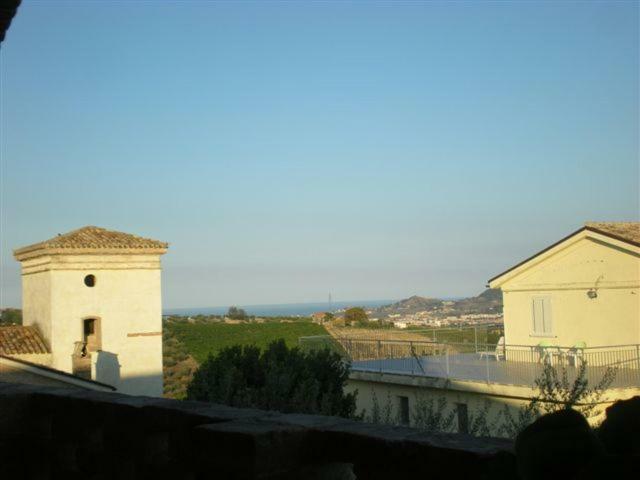 Agriturismo Torre Mannella - La Loggia Città Sant'Angelo Eksteriør billede
